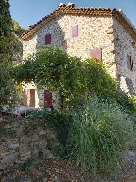 A little paradise at the foot of the Cévennes - Image 1