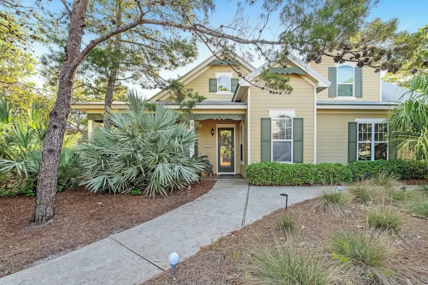 Serenity Found~ Relax in this cozy 2BR/2BA beach cottage! - Image 1