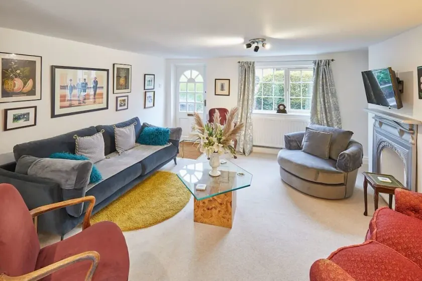 Host & Stay - Rose Cottage - Image 1