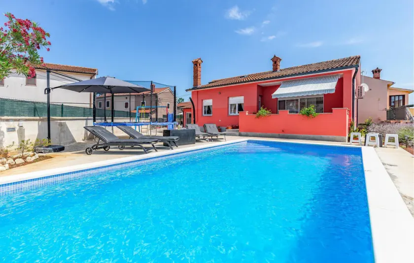 Beautiful Home In Marcana - Image 1