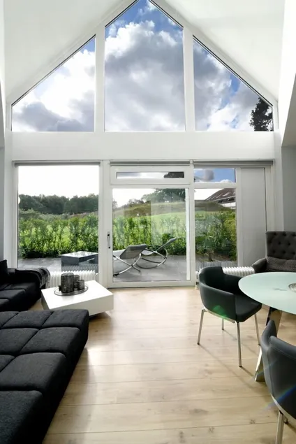 Exclusive vacation home in a quiet location with swimming pool and sauna - Image 1