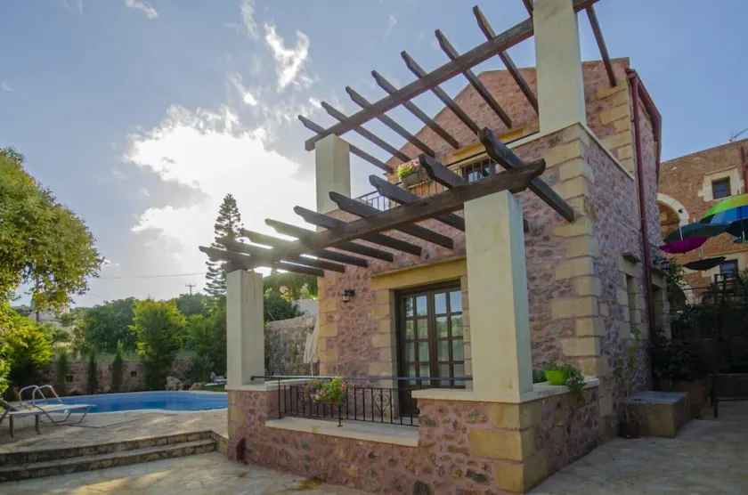 Stone villa shared pool & seaview, 1bedrooms, wifi, bbq - Image 1