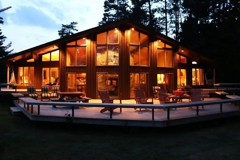 Amazing Private Lodge, on end of Peninsula ~ Sand Bottom lake. - Image 1