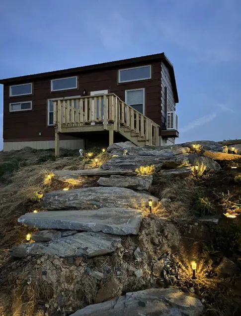 Elk Knob Nook ~ A tiny cabin overlooking Elk Knob, one of NC’s highest peaks! - Image 1