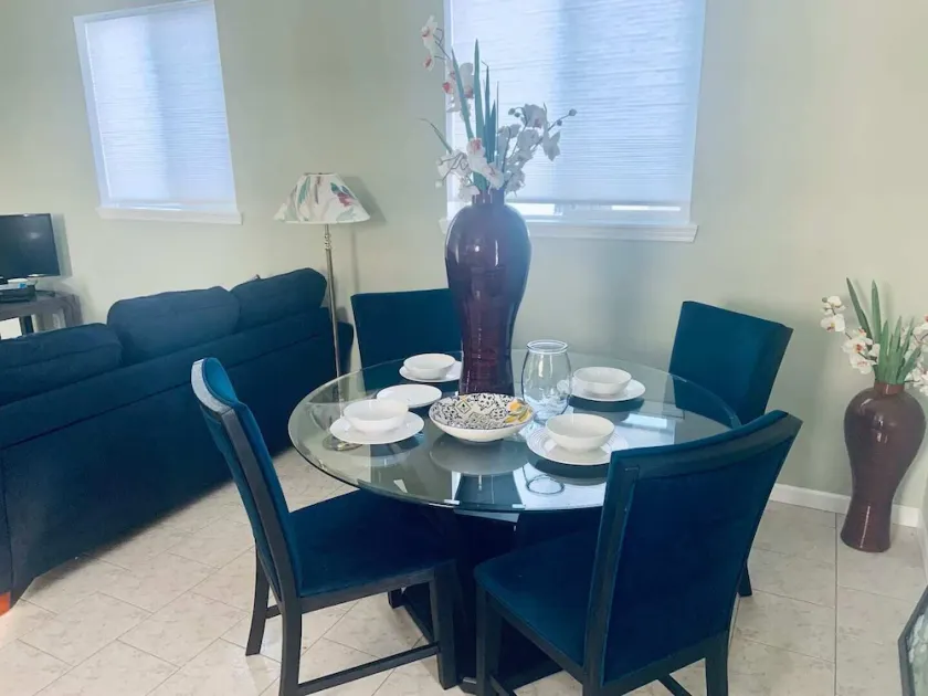 Saint Clair River  Two Bedroom apt private entrance New Construction - Image 1