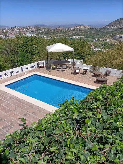 Apartment 'Casa Romana' with Mountain View, Wi-Fi and Fans - Image 1