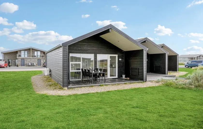 2 bedroom beautiful home in Ringkøbing - Image 1