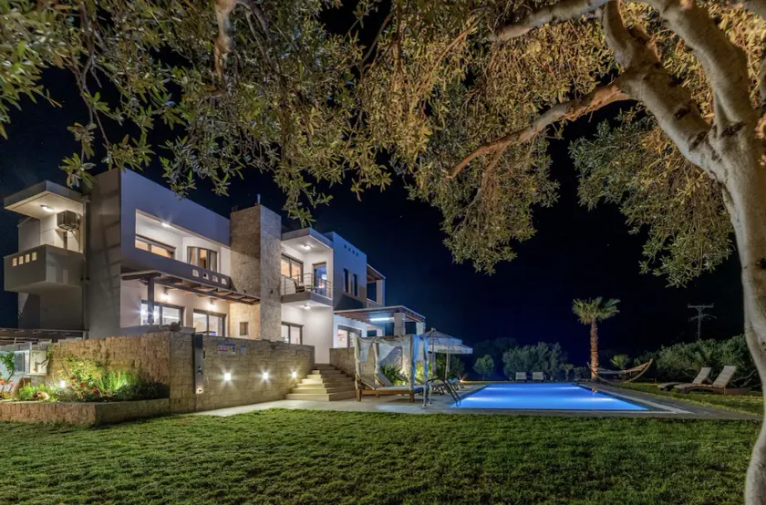 Villa Zoe - With 72m Pool - Image 1