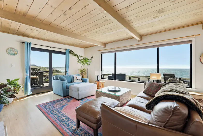 Views from Bodega Head to Jenner! Luxurious Beds. Fireplace. Hot Tub. Dogs, yes! - Image 1