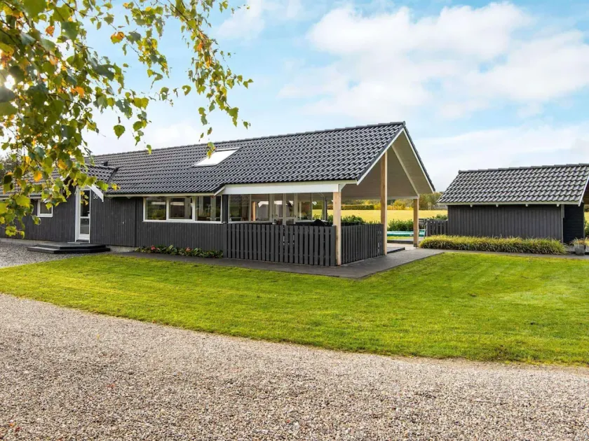 4 stjarniga stuga i Hovborg - Image 1