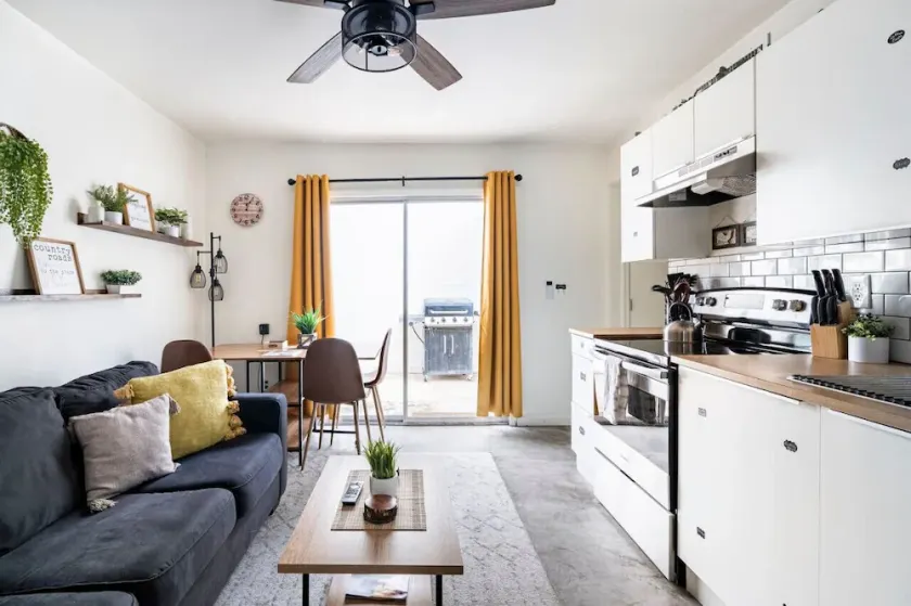 2BR Desert Oasis | Cozy Patio & BBQ - Image 1