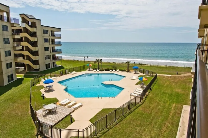 Ligesom Brand New 4 Bed 2. 5 Bath Oceanfront Pools, Hot Tubs, Ocean / Sound Views WIFI - Image 1