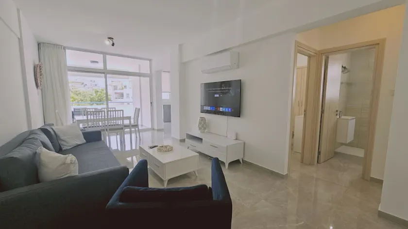 STAY Local Apartment - Image 1