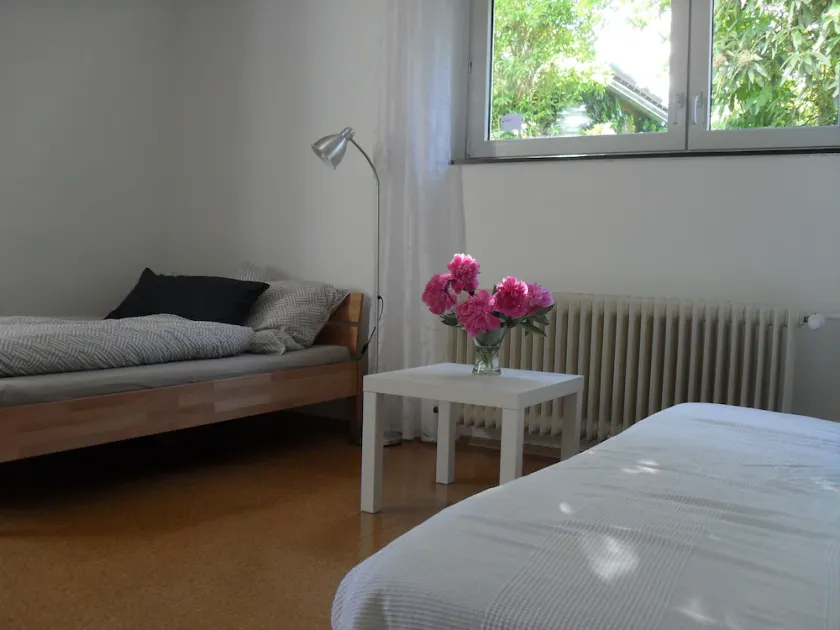 Ruhige Nichtraucher-Ferienwohnung mit schönem Garten in Freiburg-Gundelfingen - Image 1