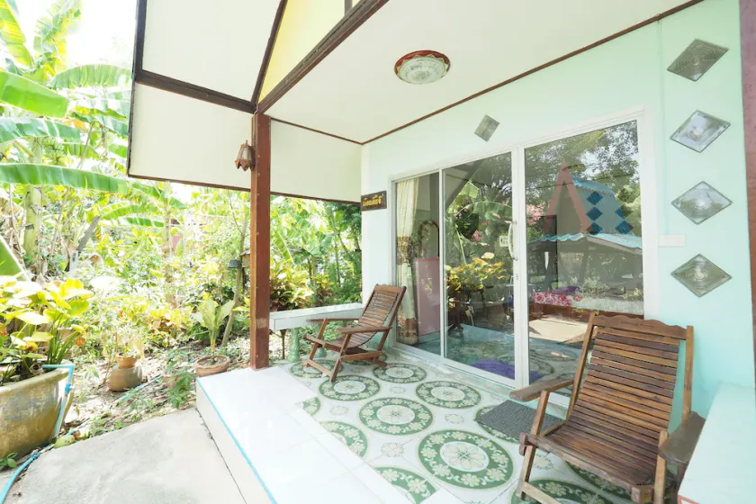 Baan Suanjarean Resort - Image 1