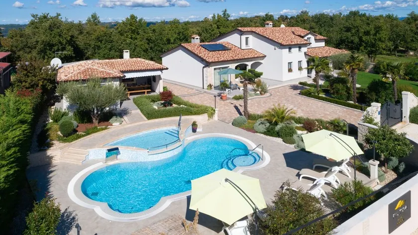Villa Filton with private pool, sauna, pool and jacuzzi - Image 1