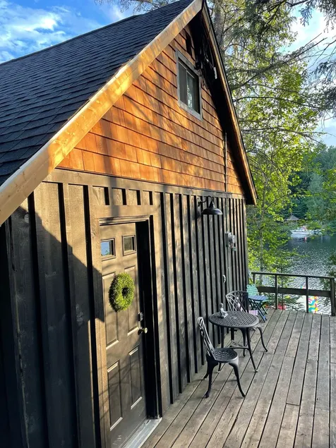 Nature Lover’s Rustic Cabin, Kearney - Image 1