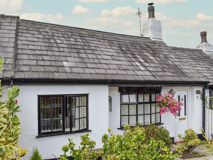 1 bedroom accommodation in Churchtown, near Southport - Image 1