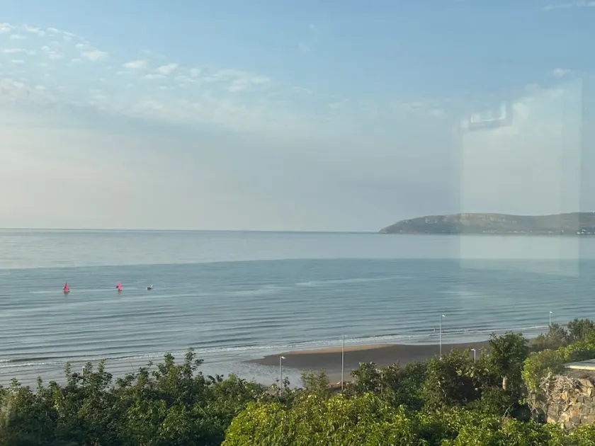Penmaenmawr Coastal Retreat - Image 1