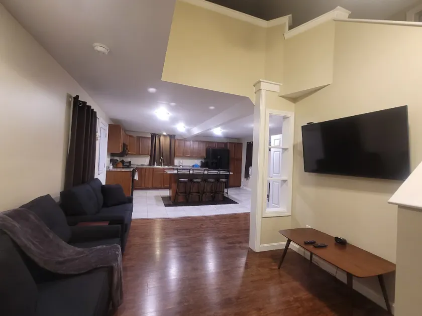 Recently Renovated Northern Escape - Image 1