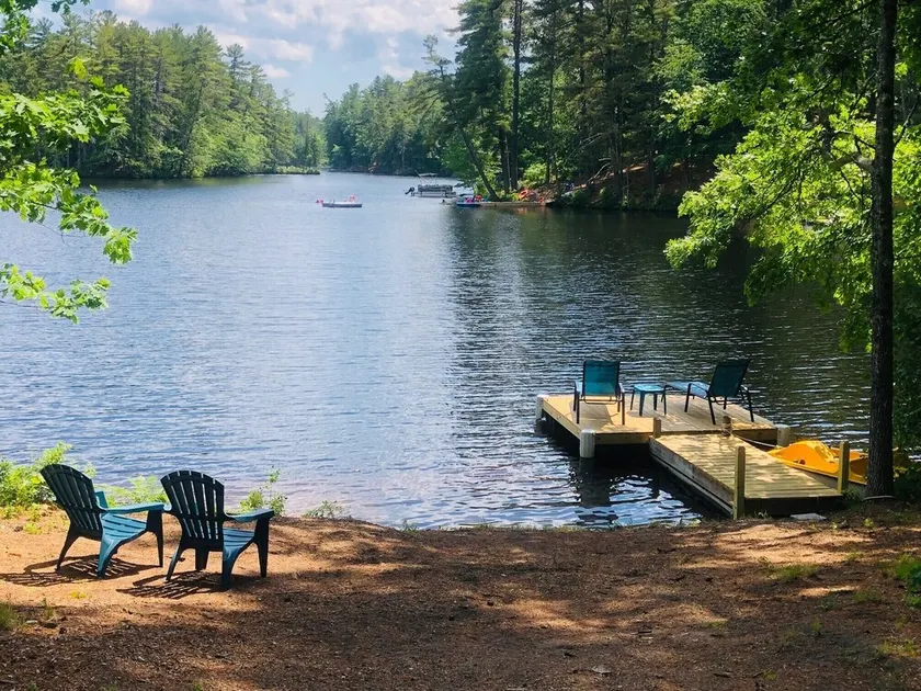 Lake Arrowhead lakefront retreat: beach, dock, boat, fish, relax, adventures - Image 1