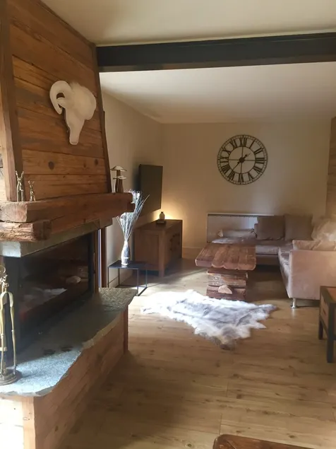 ANCELLE TAILLAS RDC CHALET - Image 1