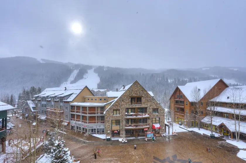 8282 Silver Mill condo - Image 1