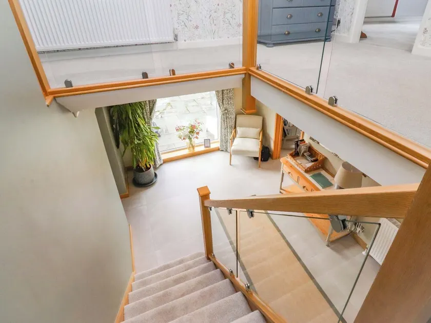 Brook House - Image 1
