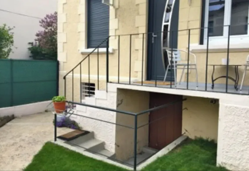 Maisonnette + jardin Proche du Casino et du Champs de course d’Enghien les Bains - Image 1