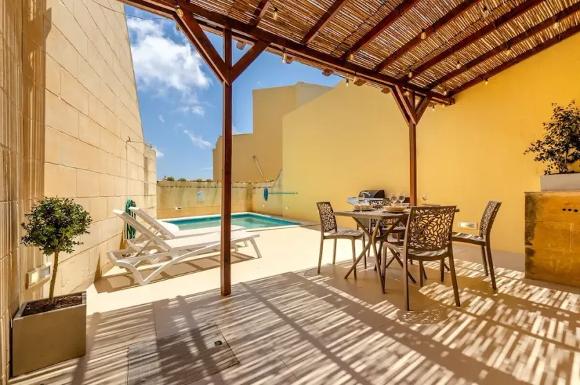 Gozo Apartment w/Private Pool, Cosy Terrace, BBQ & AC - Image 1