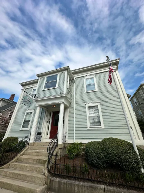 4 Unit Dog Friendly Home (Sleeps 18) on Historic Spring St. - Image 1