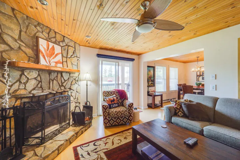 Beech Mountain Getaway - Image 1