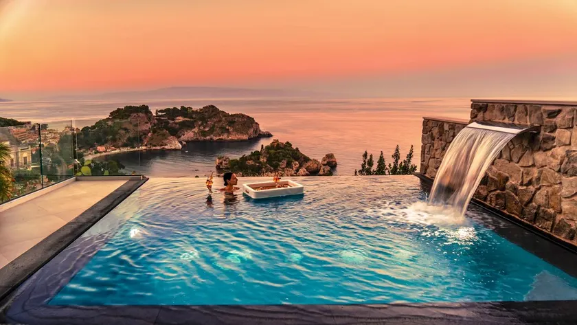 Isola Bella Infinity Suites - Image 1