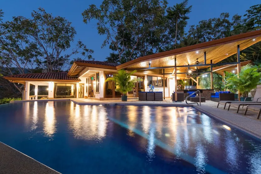 Casa Sea Breeze- Luxury OceanView Estate+50' Infinity Pool on 100 Acres - Image 1