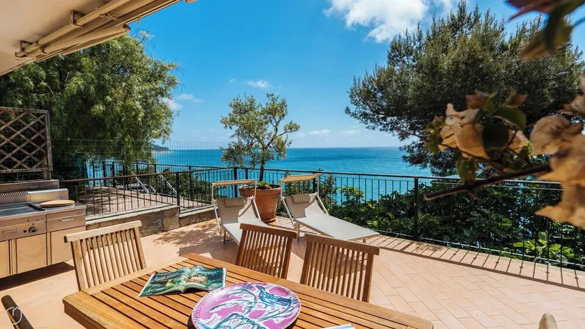 Aurelia Harbour 103 - Deux Chambres Appartement, Couchages 4 - Image 1
