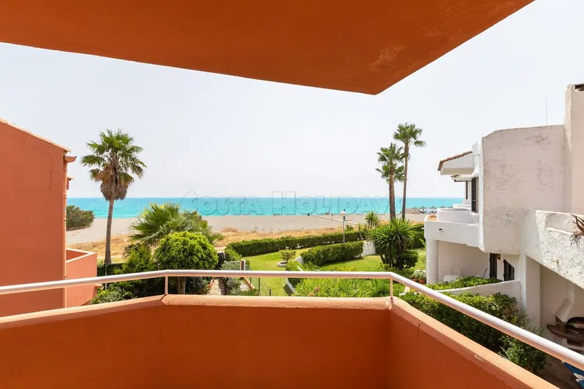 Townhouse Manilva Beach - Image 1