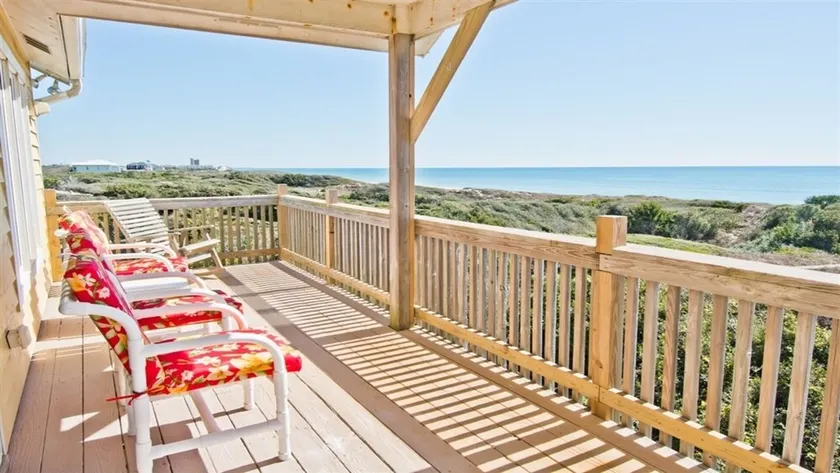 OCEAN PANORAMA: Beachfront, quiet, & pet friendly home with gorgeous ocean views - Image 1