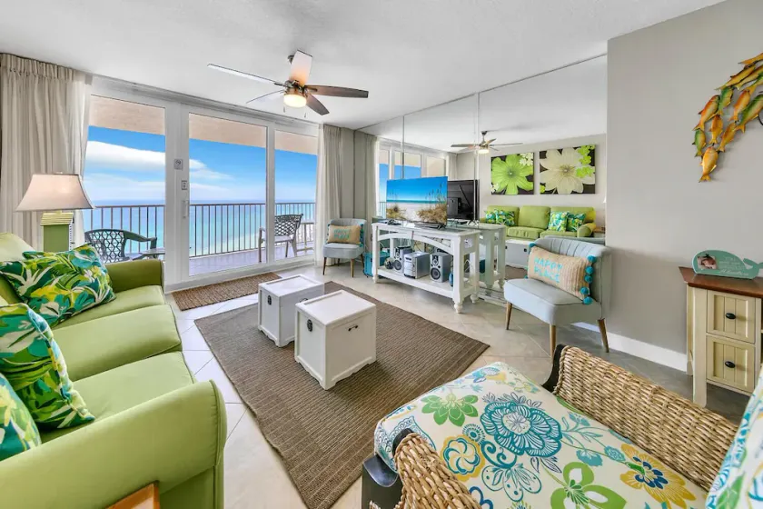 Beachfront condo with unspoiled Gulf views pool & direct beach access - Image 1