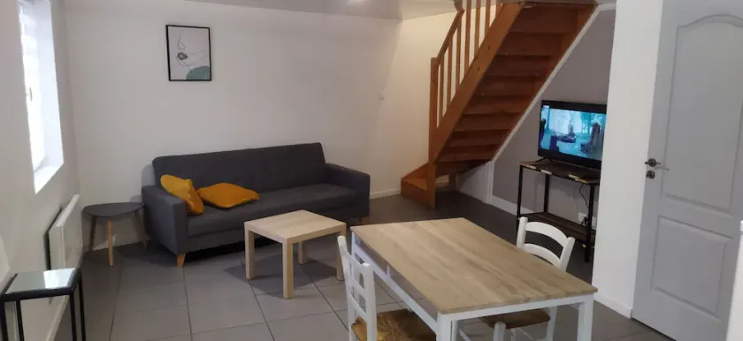 Appartement en Duplex, 2 Chambres, Avec Lave Linge - Image 1