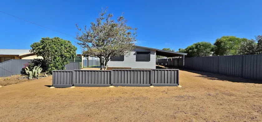 Patrick Crescent 18 - Kalbarri, WA - Image 1