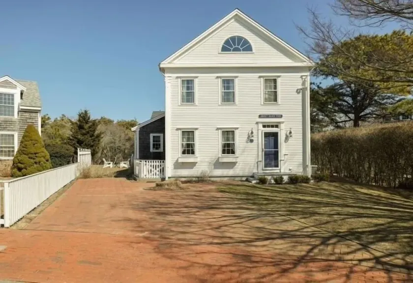 Cheerful 5 br Nantucket home; perfect for families - Image 1