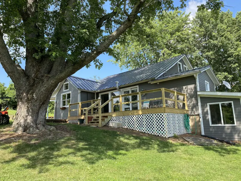 Relax with nature close to Historic Marietta and the Wayne National Forest. - Image 1