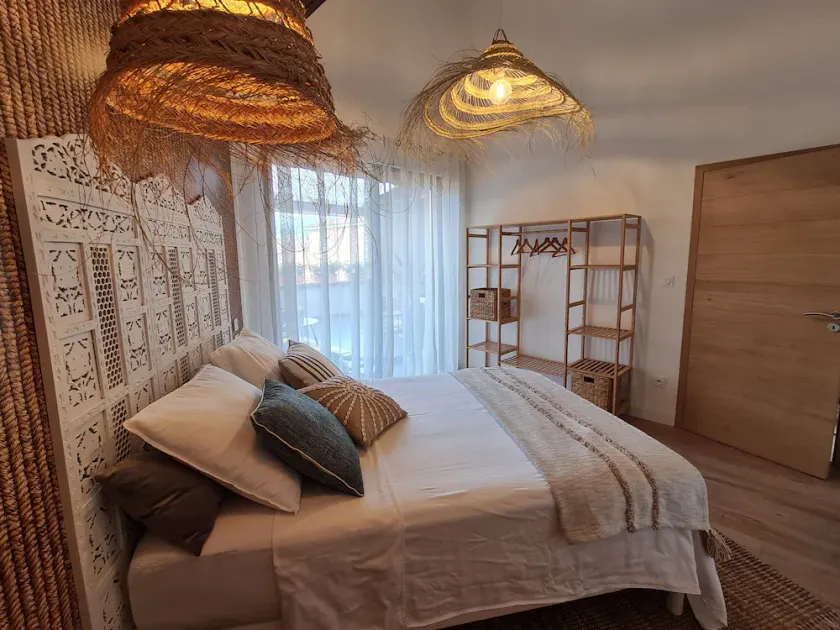 2-room terrace in a charming residence - Image 1
