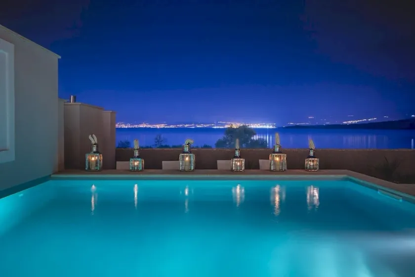 Villa Prova 1***** am Strand mit Innen- und Außenpool auf Krk - Image 1
