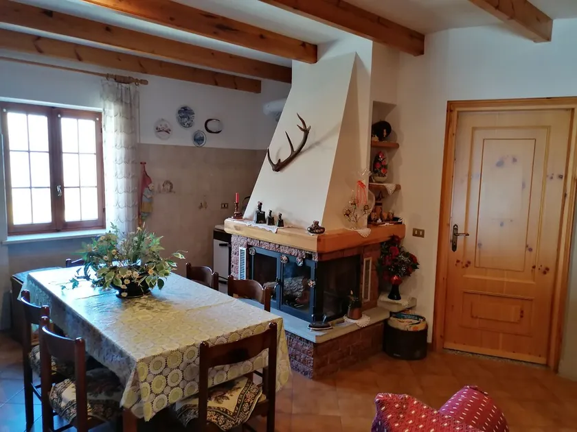 Chalet of the enchanted country - Image 1