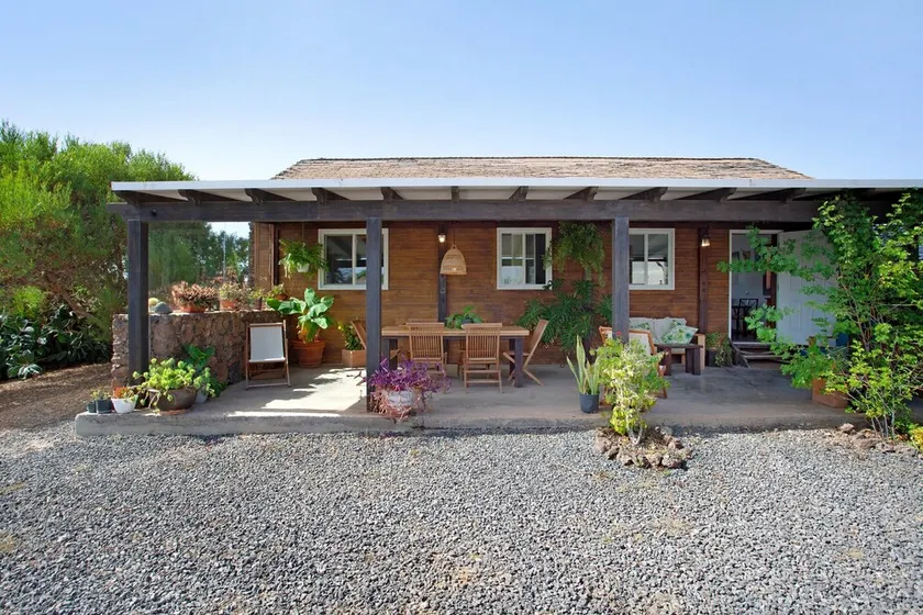 Ferienhaus \"Casa al Volcán\" mit privatem Garten und WLAN - Image 1