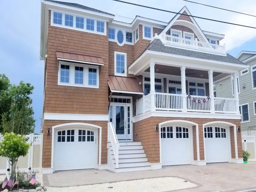 Ocean Block with Pool in Brant Beach! - Image 1