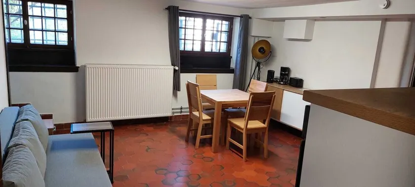 Garden level apartment - Image 1