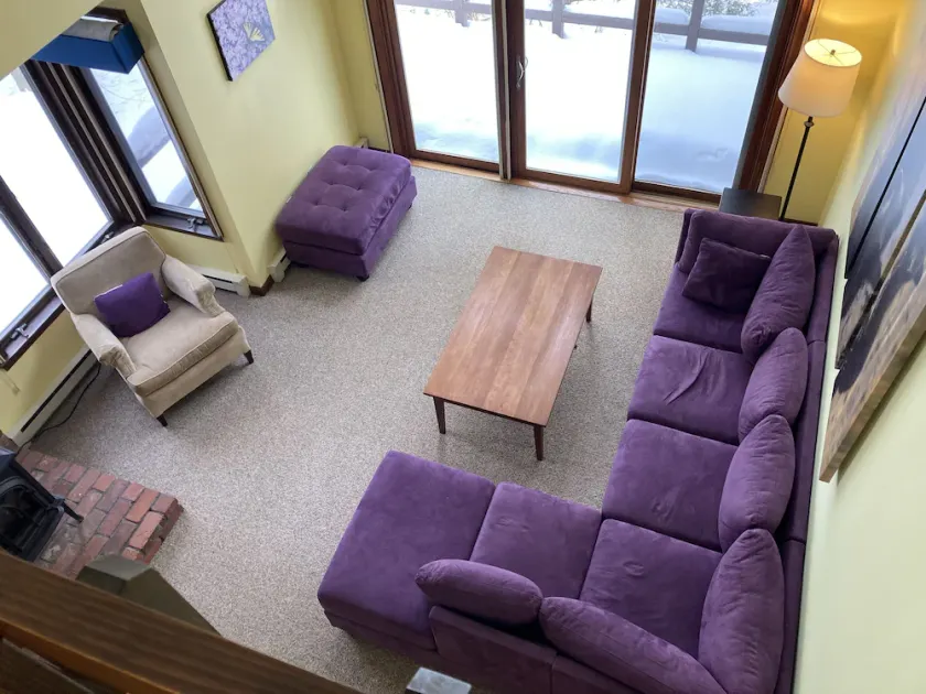Cozy, light-filled condo - 5 min from beach! - Image 1
