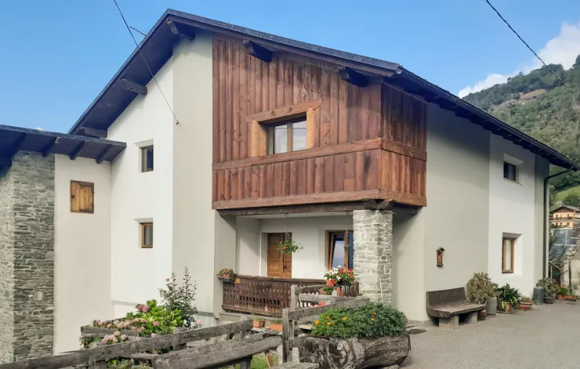 Cozy Apartment In Verrayes With Sauna - Image 1